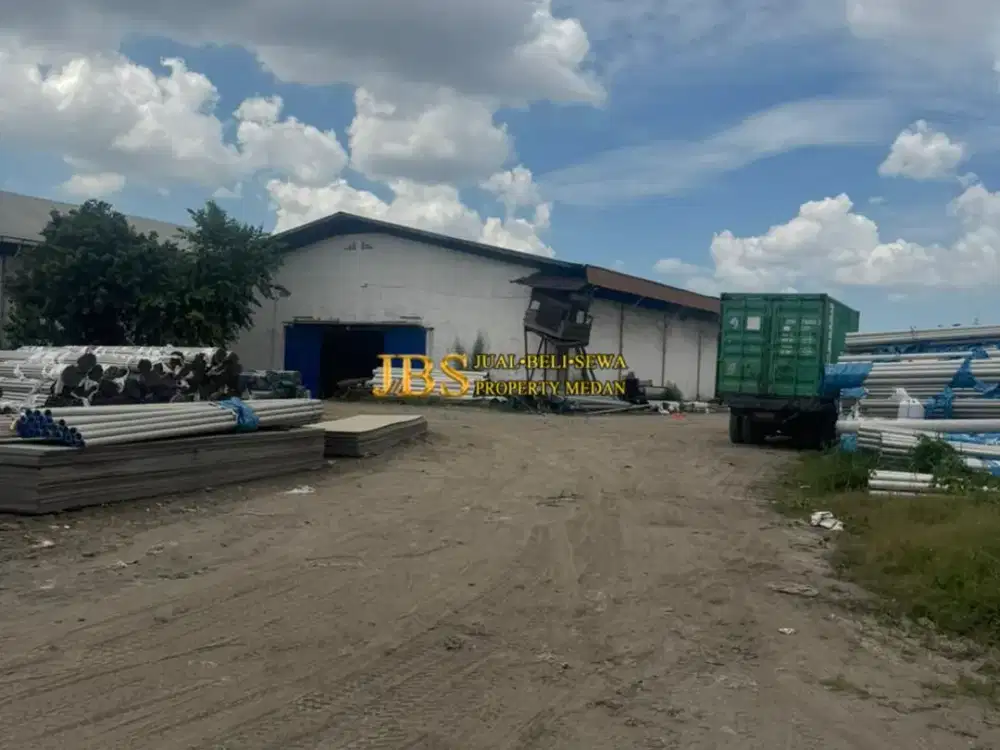 Jual Gudang 2 Tingkat di Daerah Mabar di Jalan Kayu Putih - Medan Deli