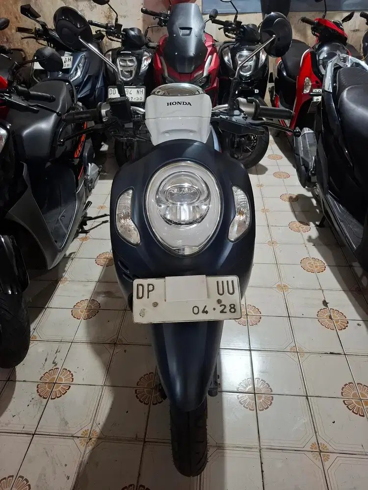 Honda Scoopy 2023 plat DP biru