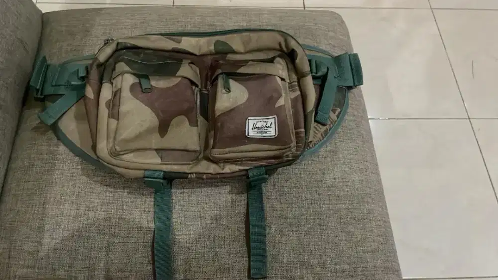 Herschel Original Waist Bag Tas Muat iPad Mini 6 nt jansport new era