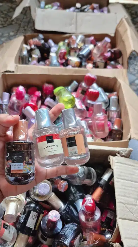 Minyak wangi scarlet ya guys harga gacor