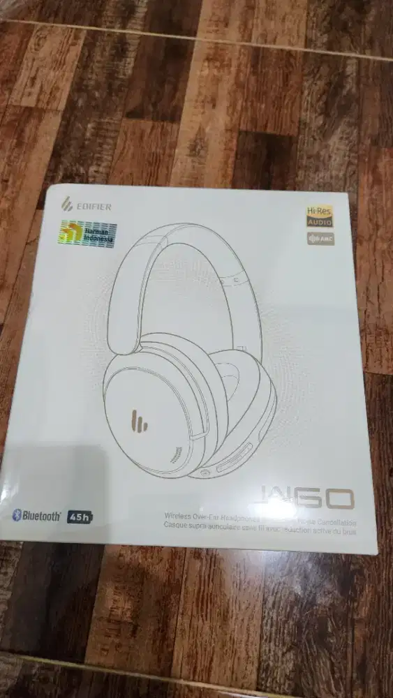 EDIFIER W60 Wireless Over-Ear Headphones