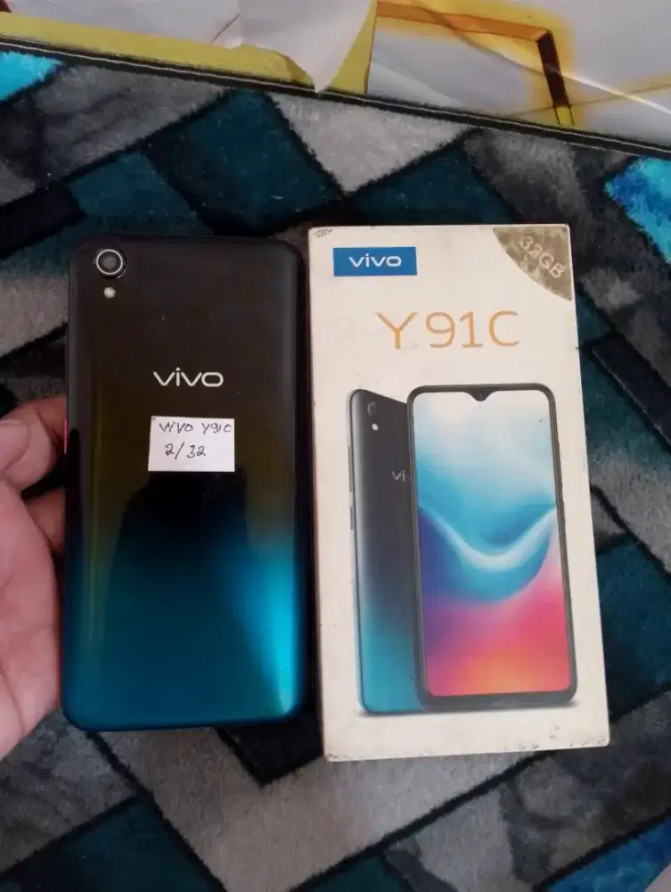 Di jual hp vivo y91c RAM 2.. internal 32
