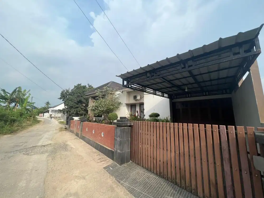 FOR SALE/ FOR RENT - Luxury House, Tanjung Senang, Bandar Lampung
