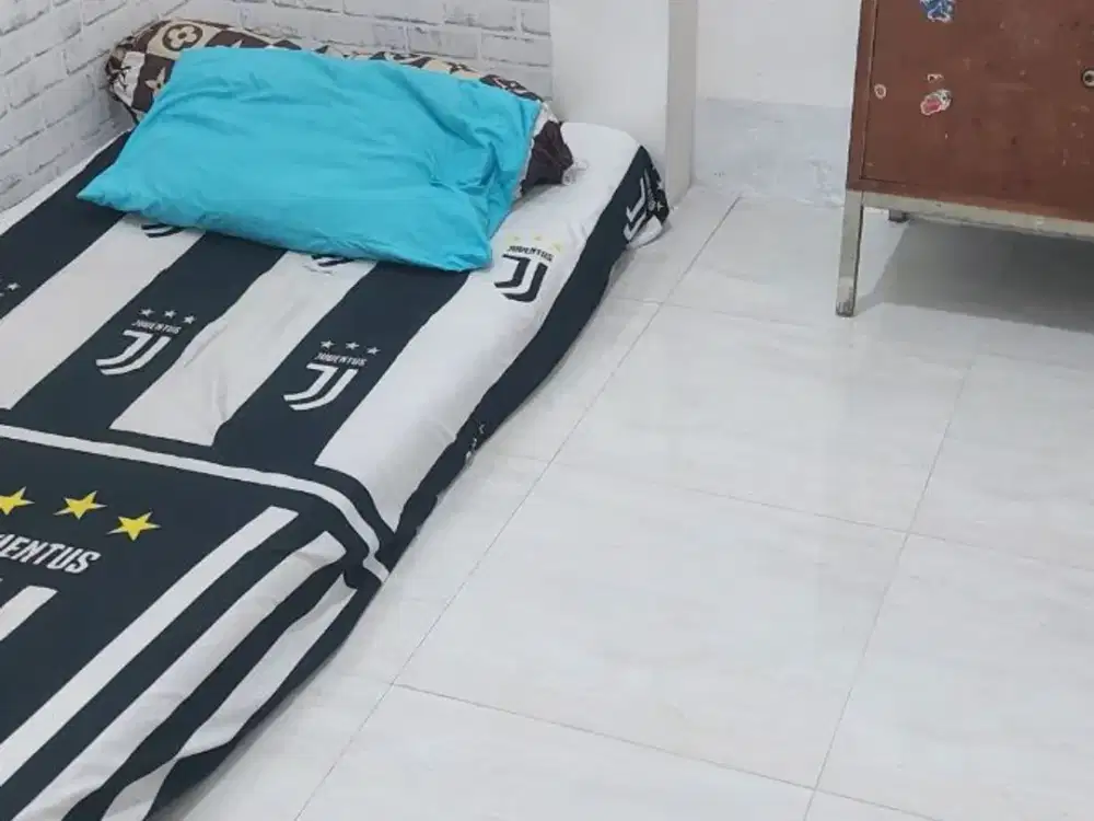 Kost Kosan Cowo Bersih dan Rapih di Lokasi Strategis dekat Mal Pondok Indah