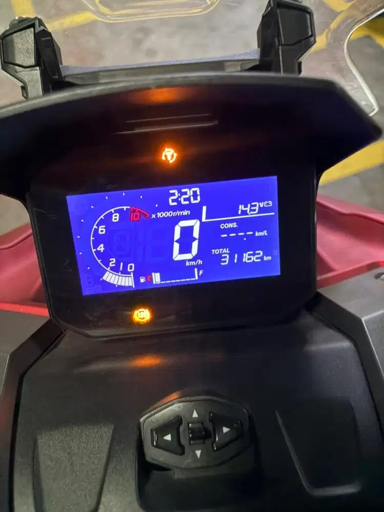 Honda ADV 160 tahun 2023