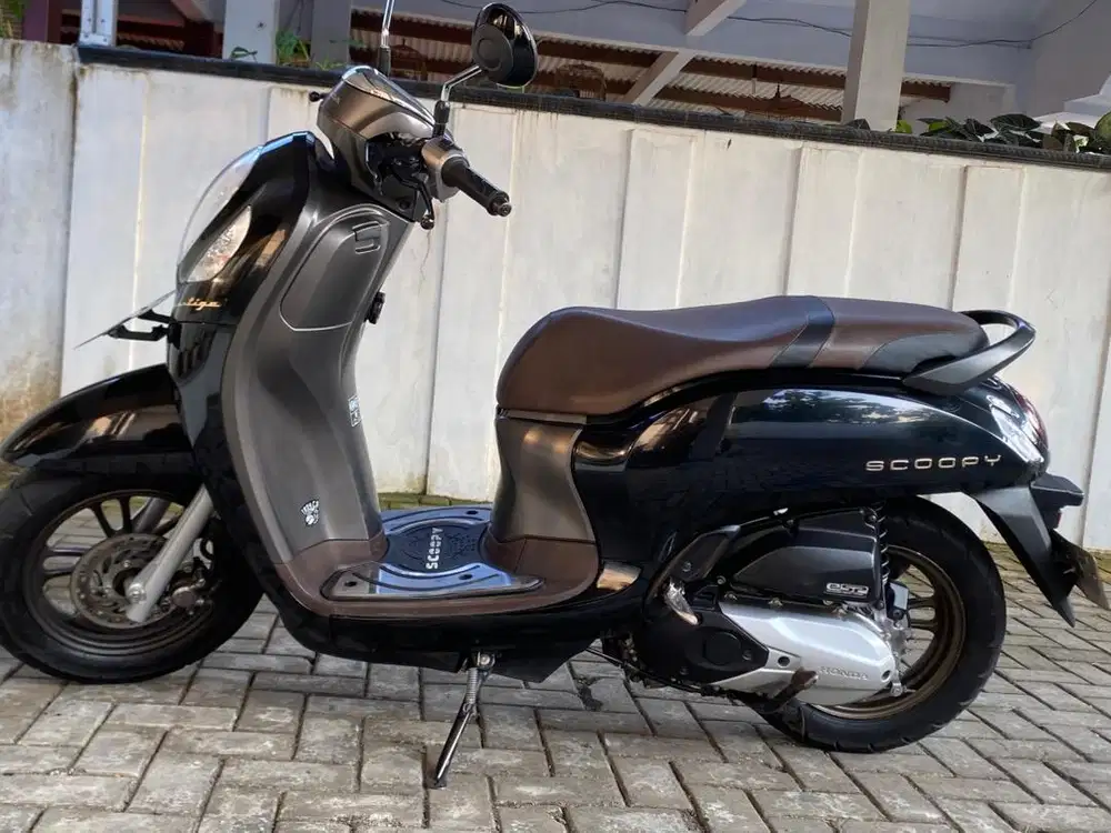SCOOPY 2022 Prestige