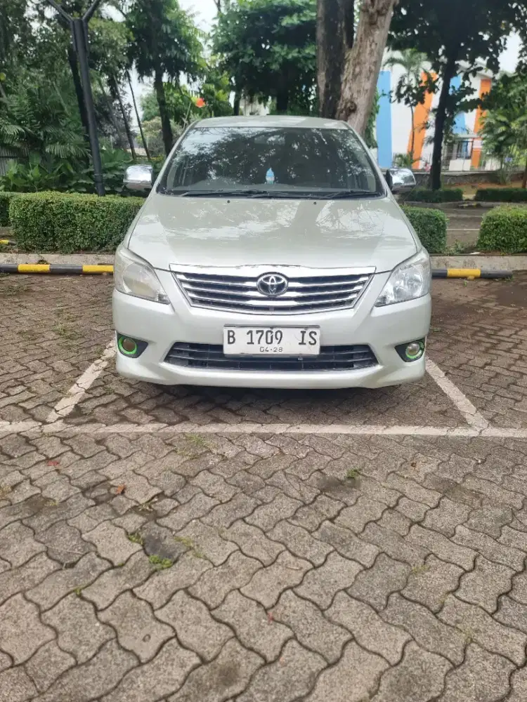 Toyota innova G AT Diesel 2013 pjk on Jakarta barat