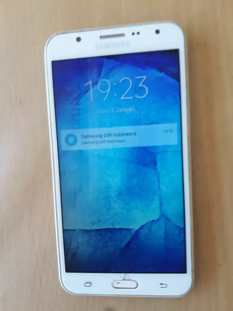 Samsung j7 normal