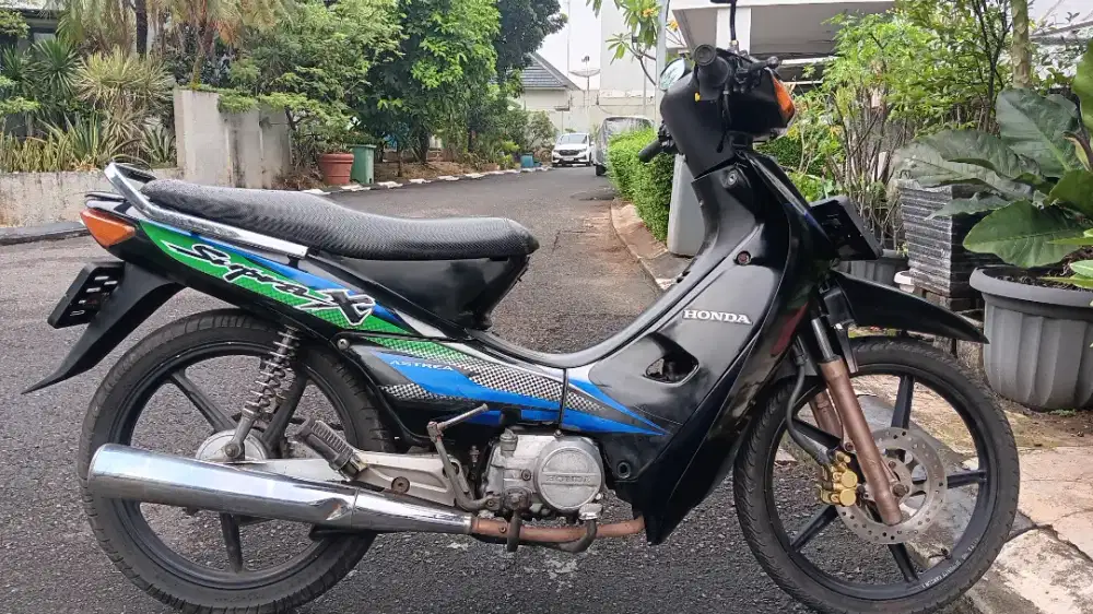 Supra x 100 tahun 2001