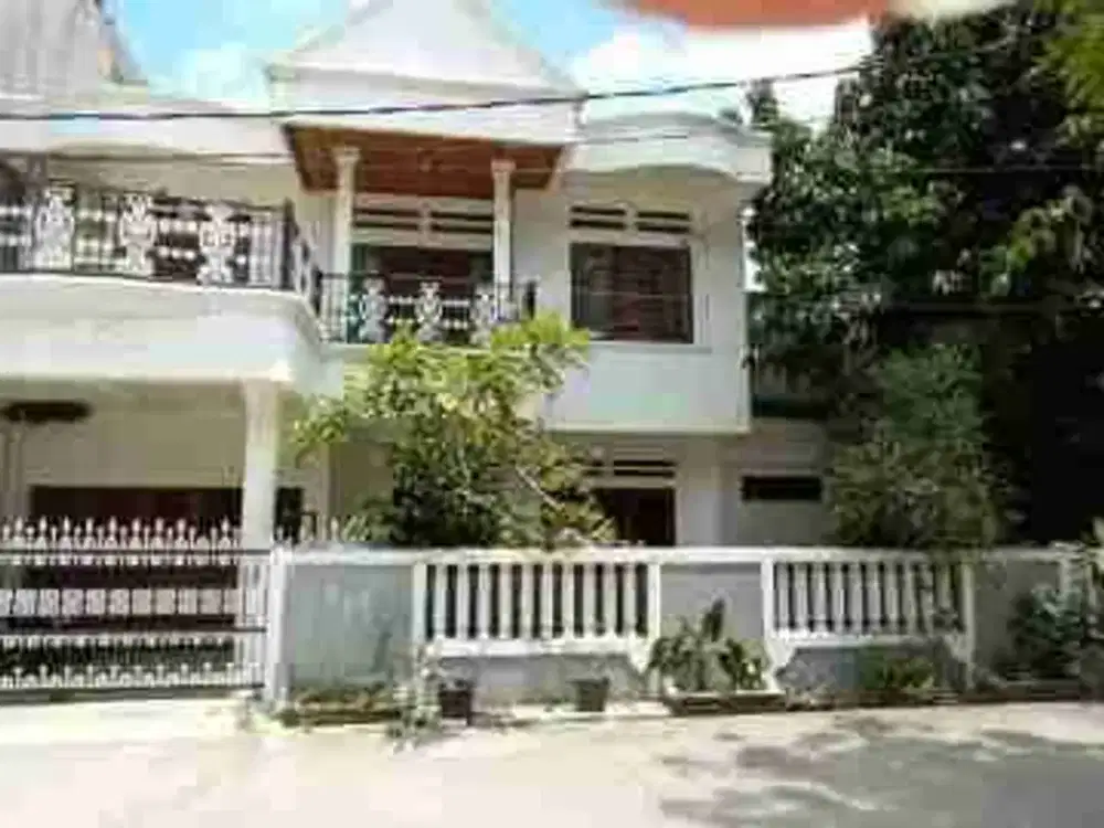 rumah megah hrg NJOP 5 kamar
komplek bea cukai Sukapura jakarta Utara