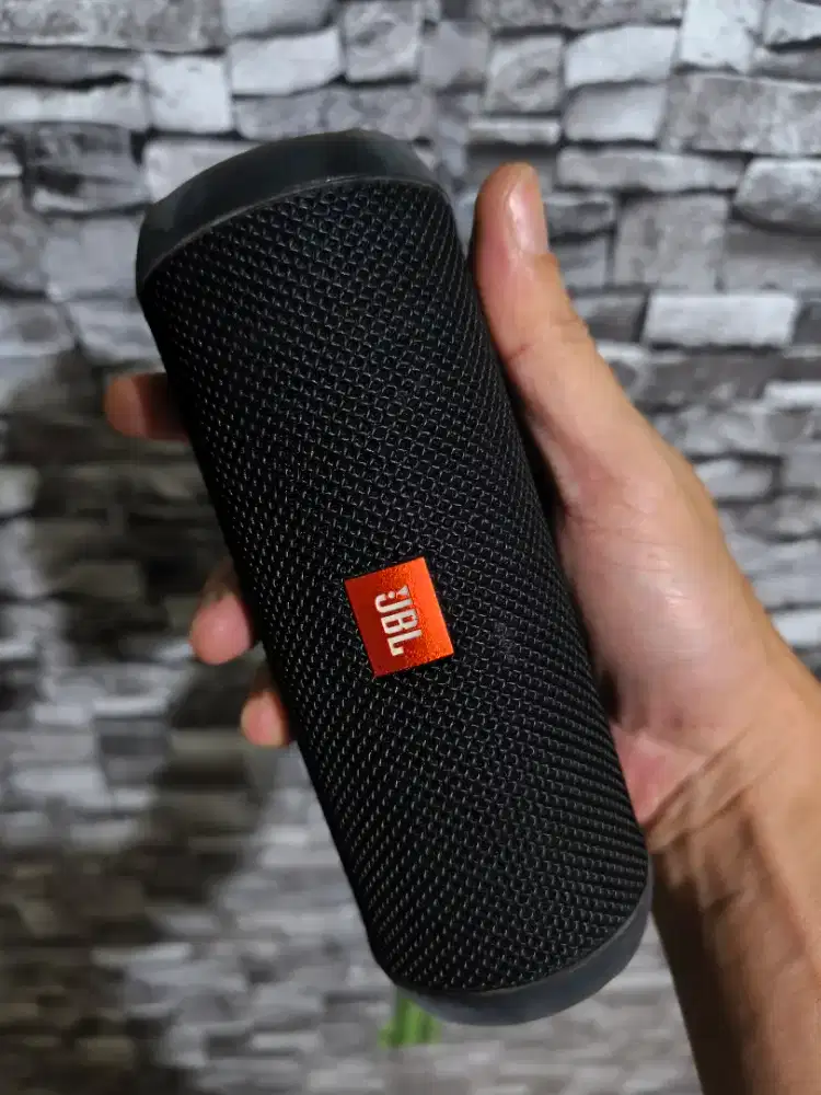 Spekear JBL Flip 3 komplit dus