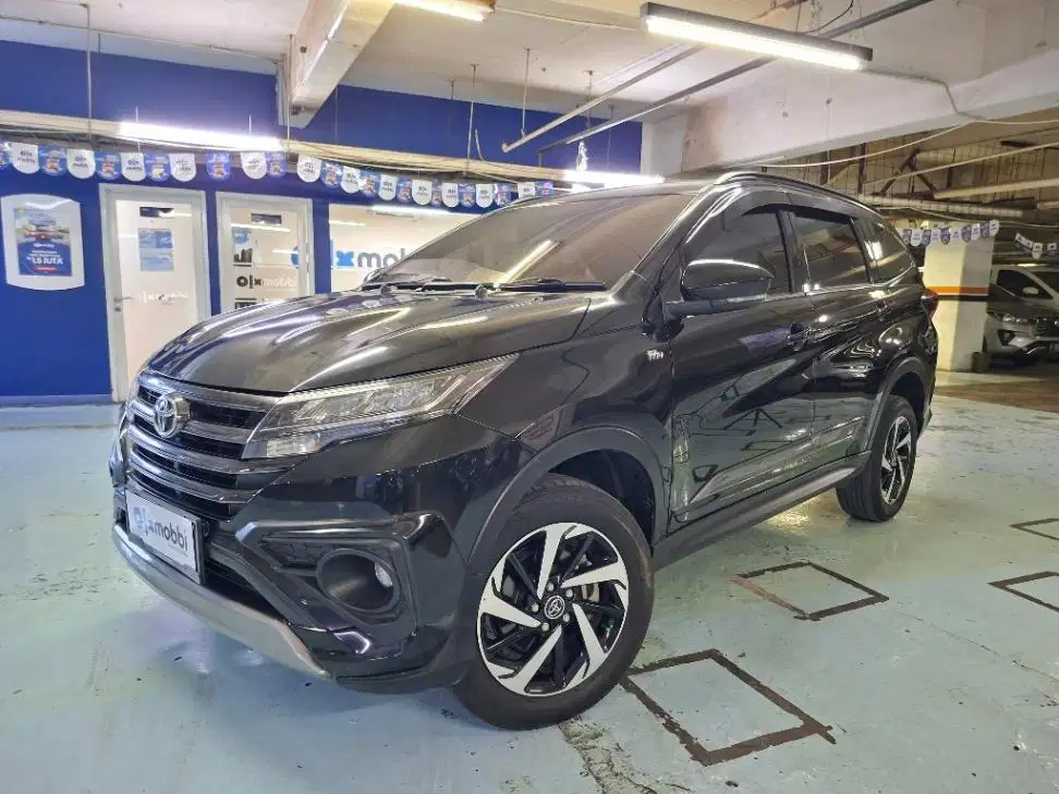 DP MURAH - Toyota Rush 1.5 S Bensin AT 2021 Hitam