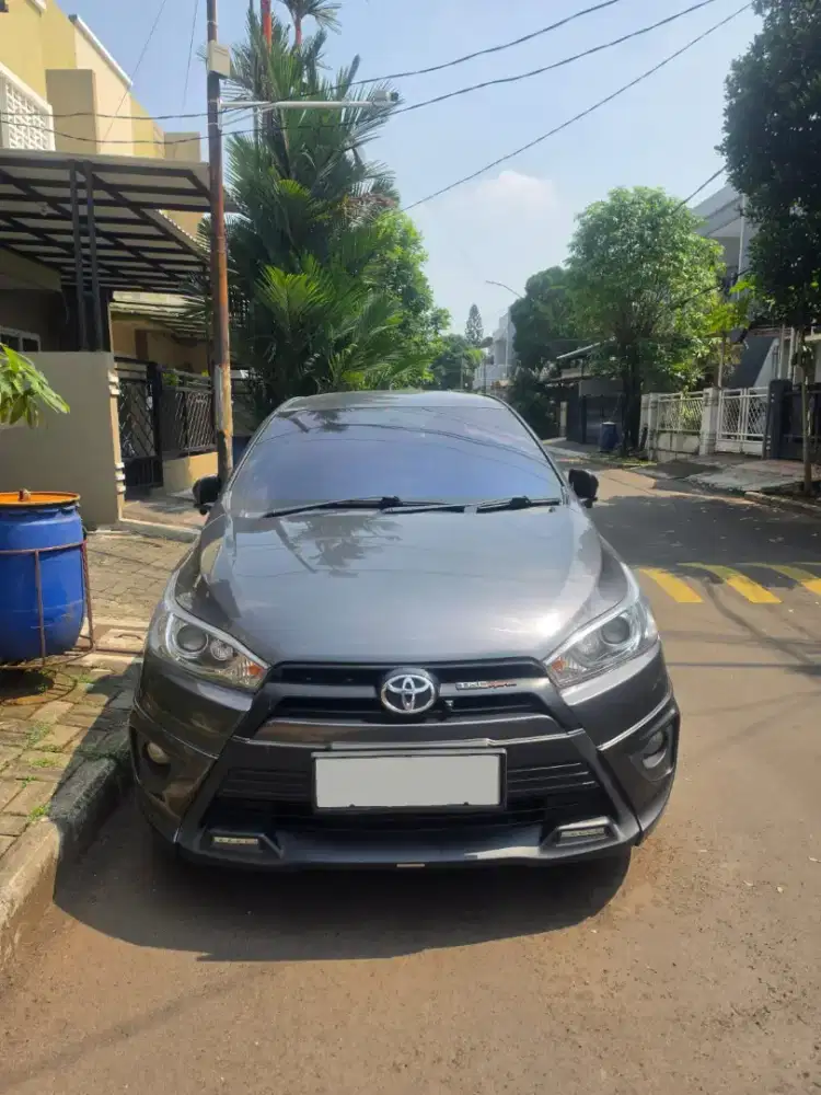 Toyota Yaris 1.5 S TRD sportivo 2014
