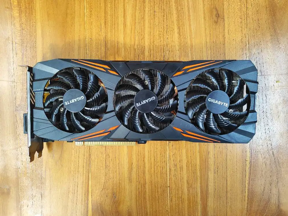 Gigabyte GTX 1070 Ti Gaming 8G 8gb vram eks gaming bukan RTX