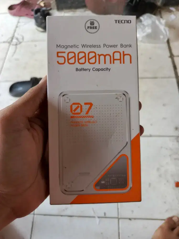Tecno Wireless Magnetic Powerbank 5000mAh