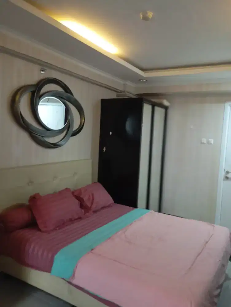 sewa harian murah apartemen green Pramuka city Jakarta pusat