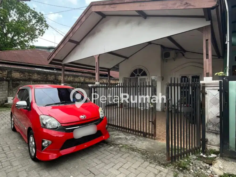 DIJUAL VILLA JALAN SETIA BUDI KOMPLEK SETIA BUDI MAKMUR 2 - DAERAH JAMIN GINTING (ELVIA)