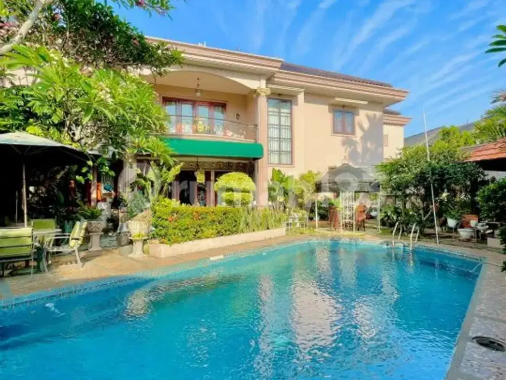 Rumah Mewah Harga Menarik di Lebak Bulus