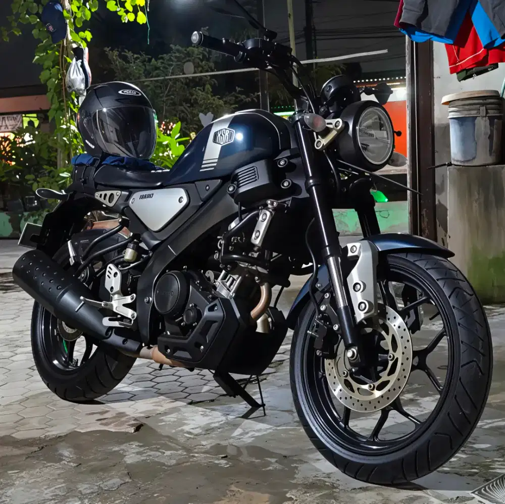 Bismillah jual motor harian yamaha xsr 155 tahun 2022 on
