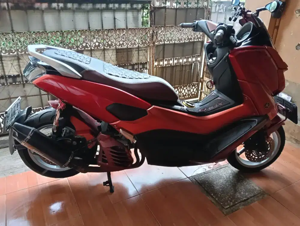 Yamaha Nmax 2016, Merah, tangan 1 Dari beli, pemakaian pribadi, SS ada