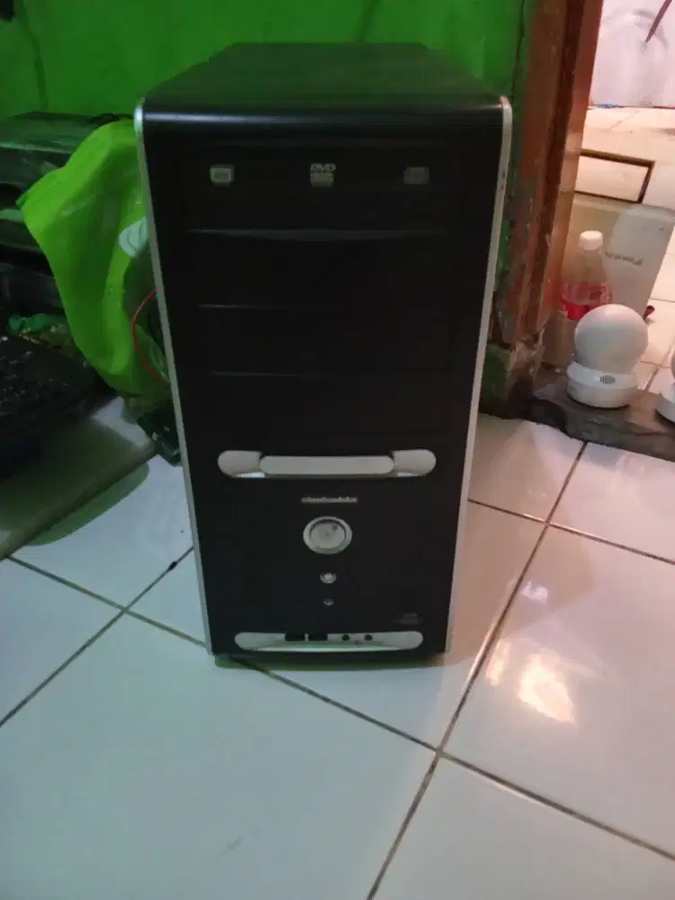 Printer Canon dan cpu, cpu sudah 1 tera, fokus mahar