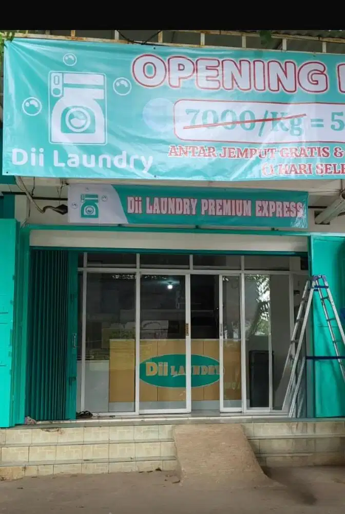 DIBUTUHKAN SEGERA KARYAWAN LAUNDRY