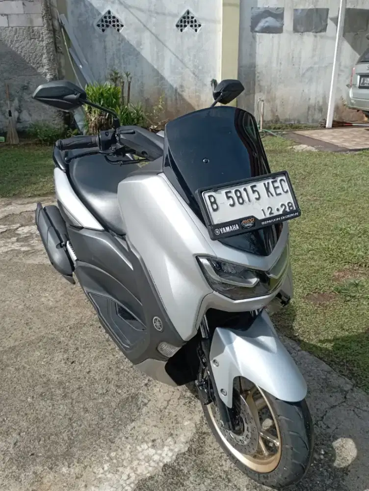 Yamaha nmax km 16000 thn 2023
