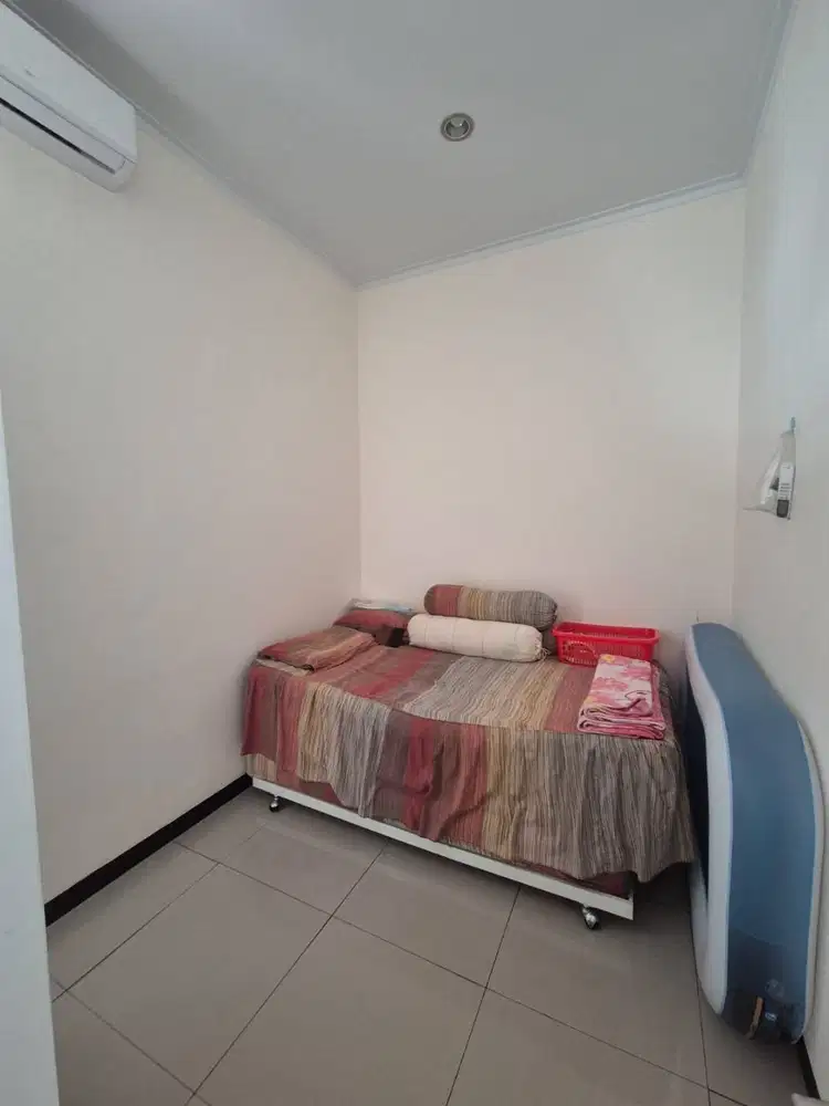Disewakan Rumah Minimalis di Taman Kopo Indah 5, Sherwood