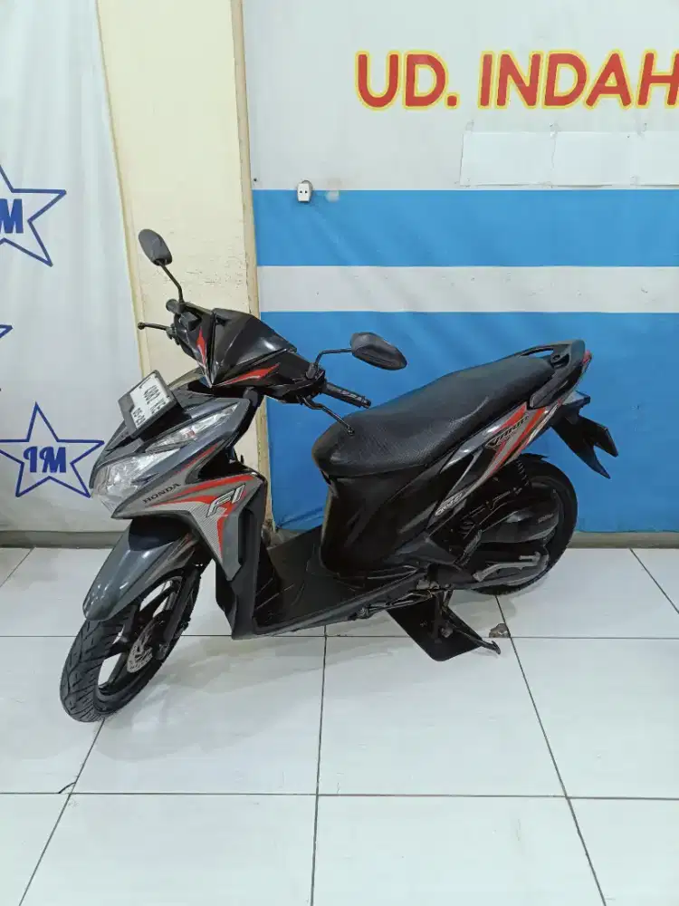 HONDA VARIO TECHNO ESP CBS SPORTY FI 125 2014 BISA NEGO