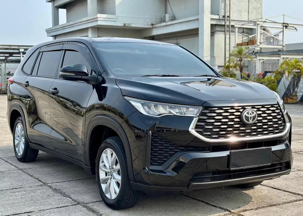 [LOW KM 18.000] INNOVA ZENIX V CVT 2024 HITAM TT 2025 BENSIN