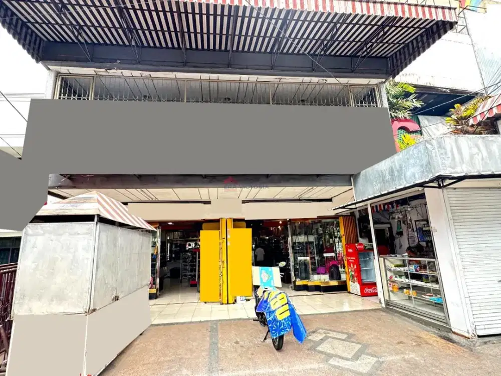 Ruko Usaha Pusat Kota Lokasi Strategis Dekat Alun Alun dan Kuliner Legendaris