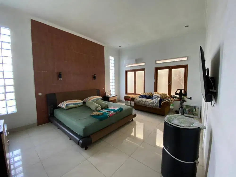 Dijual Rumah Hook Megah di Daerah Kiaracondong Bandung