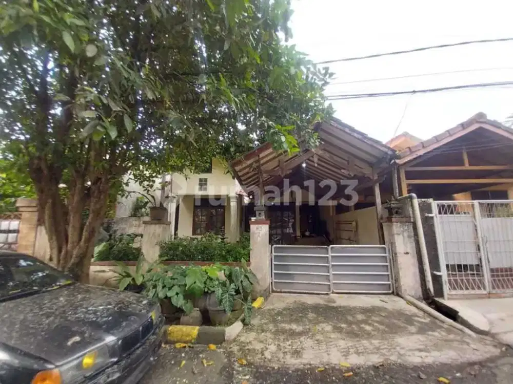 Rumah di Pamulang Harga Tanah - 178,5 m2 Lokasi Aman & Nyaman