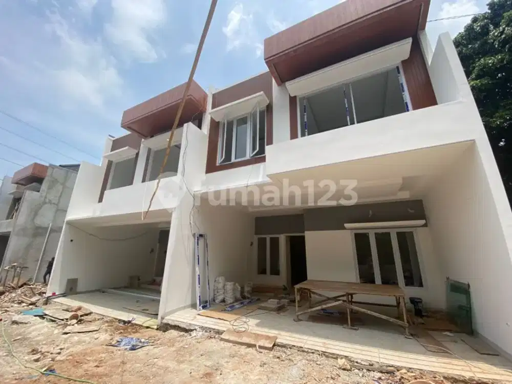 Rumah Baru Dalam Cluster Di Kebagusan, Jakarta Selatan