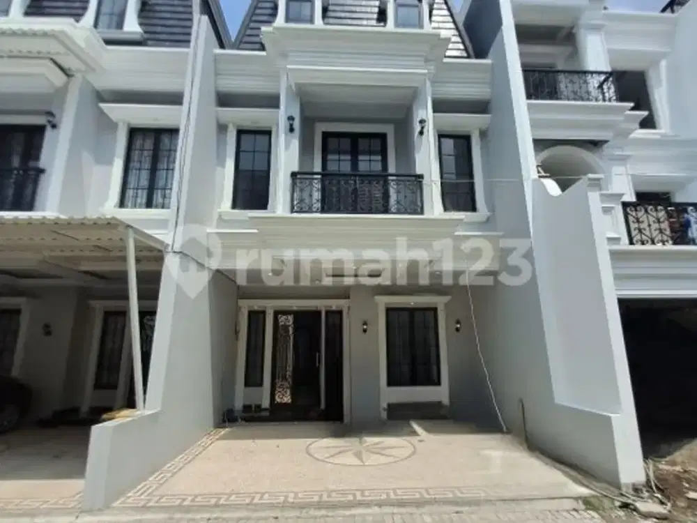 Di Jual Rumah Baru Dengan Konsep American Classic Di Jagakarsa