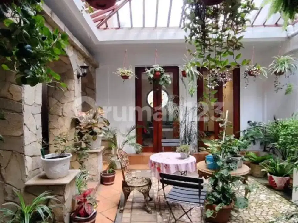 Dijual Rumah Nyaman di Jagakarsa Dengan Akses Mudah Ke Mana Saja
