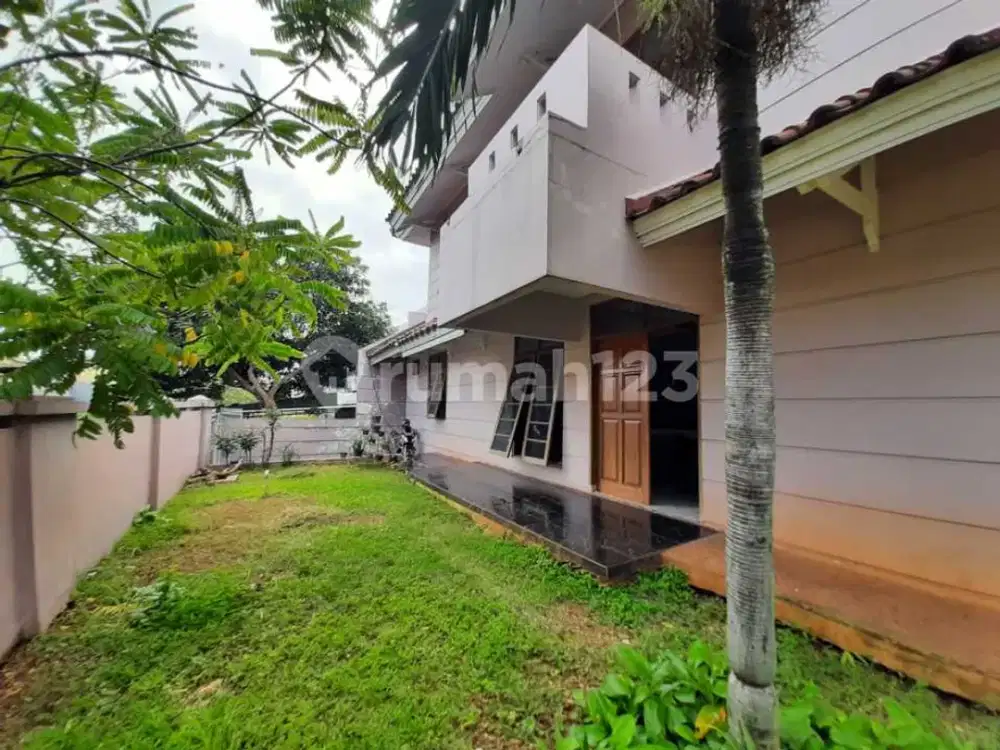 Rumah Strategis di Cinere Dengan Akses Mudah Ke Fasilitas Utama