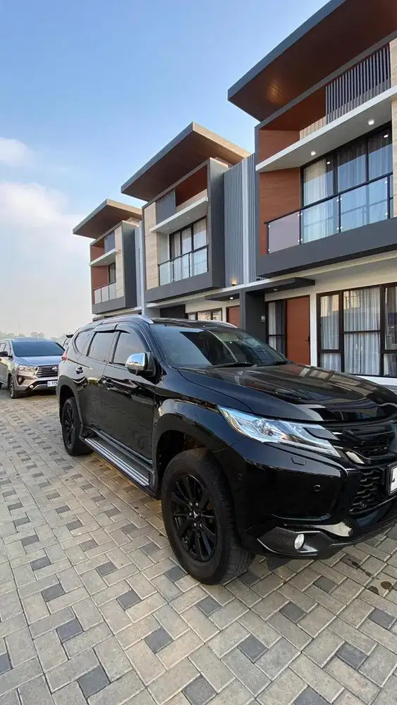 Pajero sport dakar ultimate 4x2