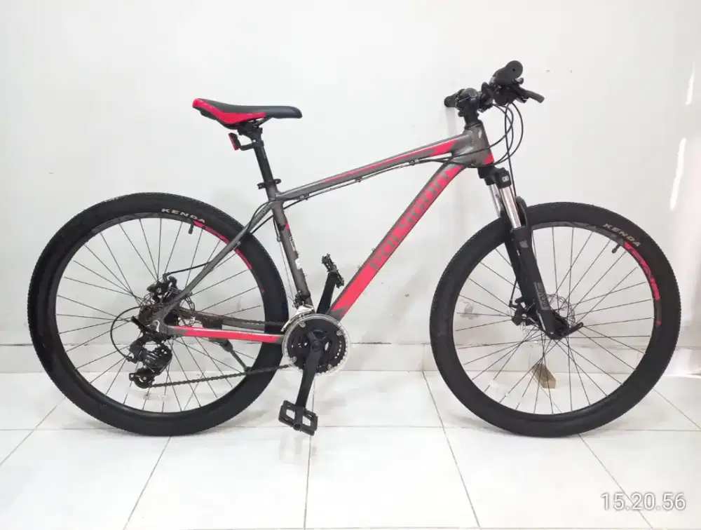 sepeda MTB Polygon cascade 4 rem hidrolik & cascade 3