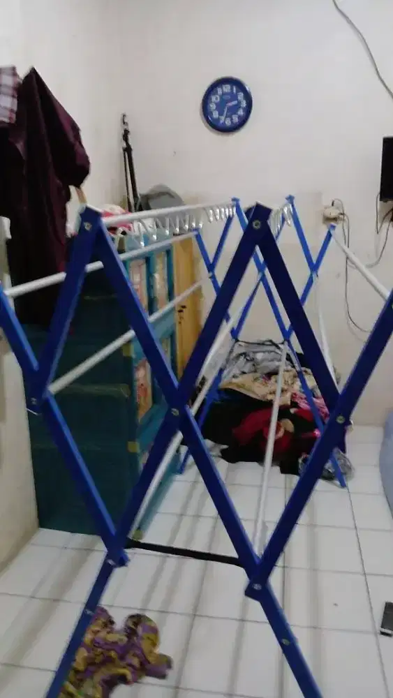 Jemuran standing almini