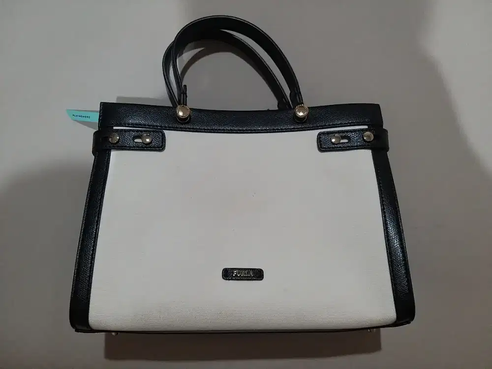 Tas Furla Putih