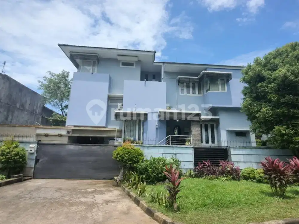 Rumah di Ragunan LT. 253 + Private Pool - Dekat Shelter Transjakarta