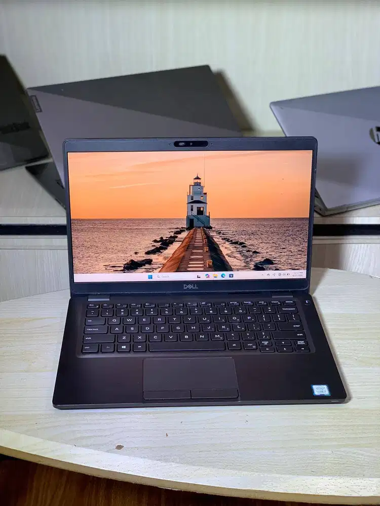 PROMO Laptop Dell Latitude 5300 Corei7-8665U Ram 16GB / Corei5-8265U