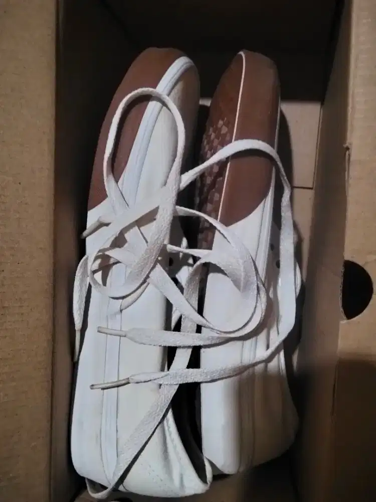 Sepatu Vans gum 40,5