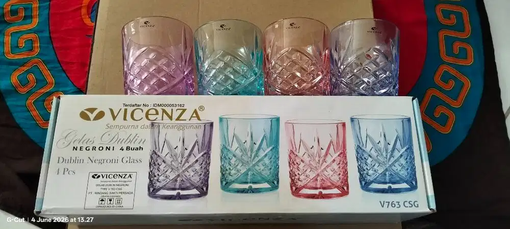 Gelas Vicenza Negroni
