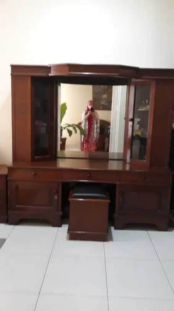 Jual lemari rias jati + 2 nagkas