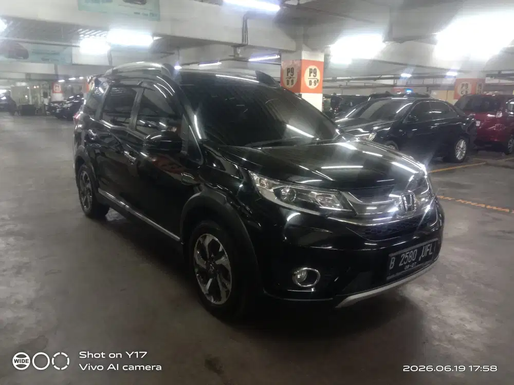 Honda BRV E A/T 2017 Hitam Pajak Panjang Tangan 1 Mulus Bagus Sekali
