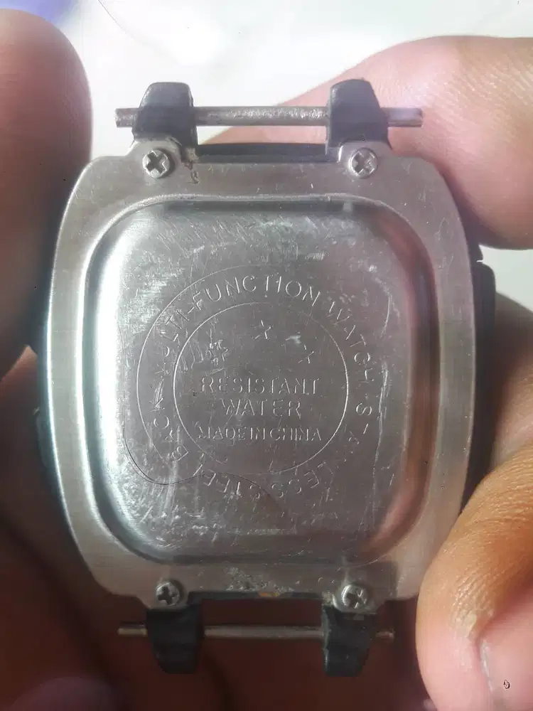 Jam Q&Q masih bagus tombol semua