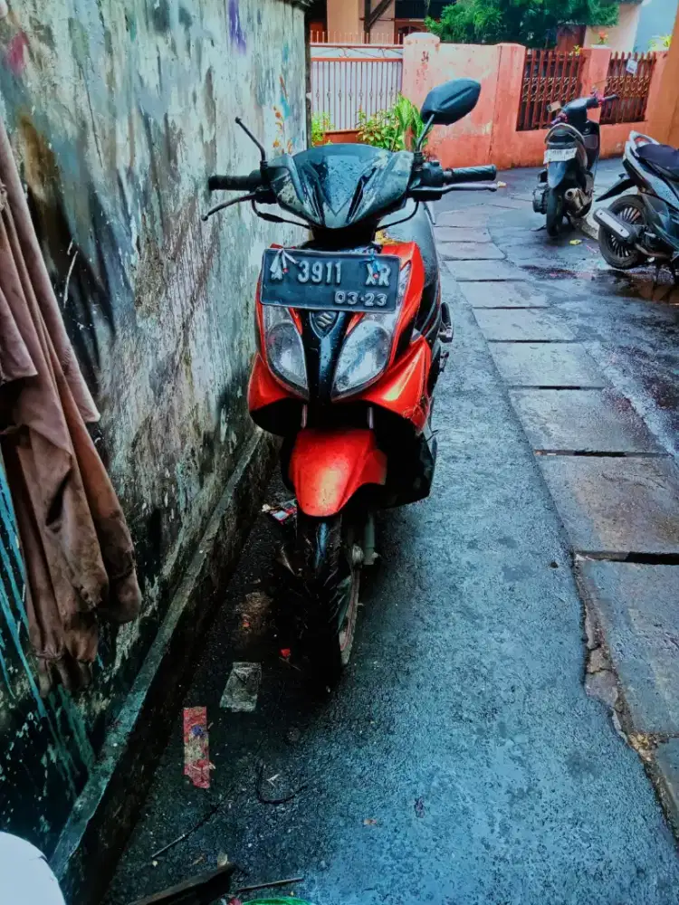 Di jual aja nih Suzuki skaywave pajak pules harga 5.500.000 nego alus