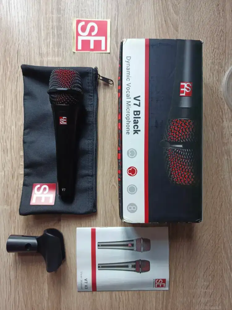 SE Electronics V7 - Dynamic Vocal Microphone